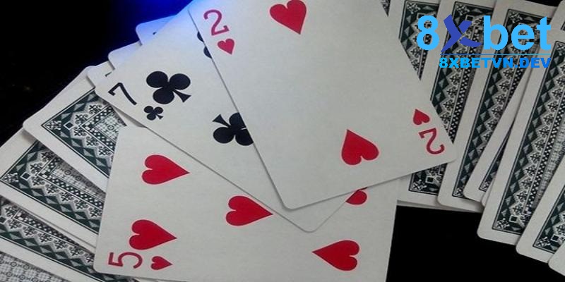 Giải mã thông tin về game bài Liêng là gì